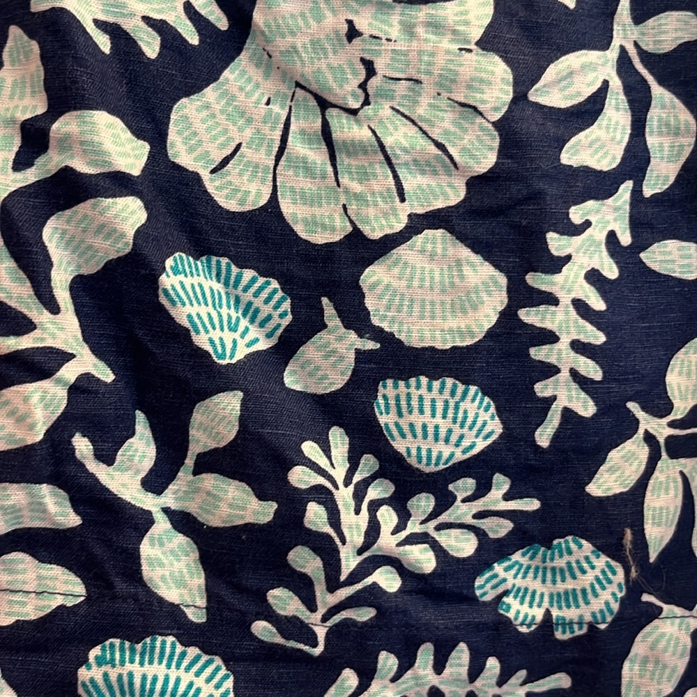 VINEYARD VINES seashell print shorts size 2 women’s - Picture 5 of 11